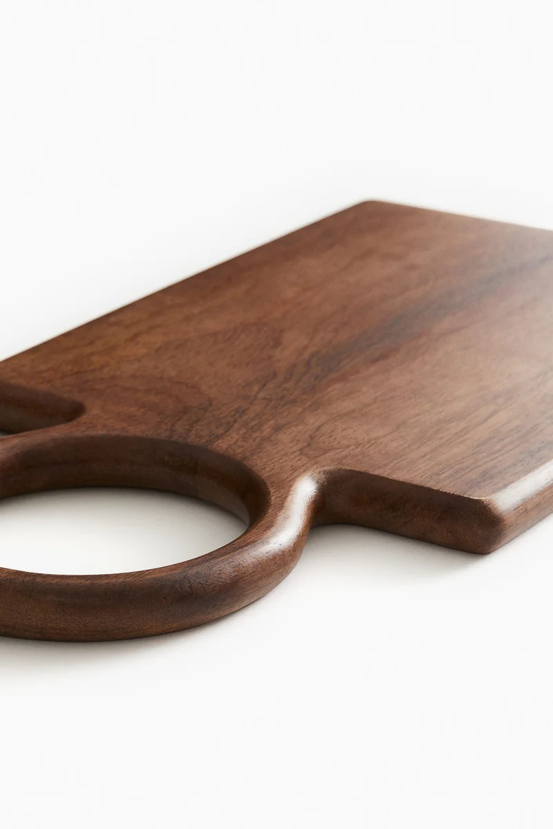 اتش اند ام لوح تقطيع خضروات صغير مصنوع من خشب المانجو