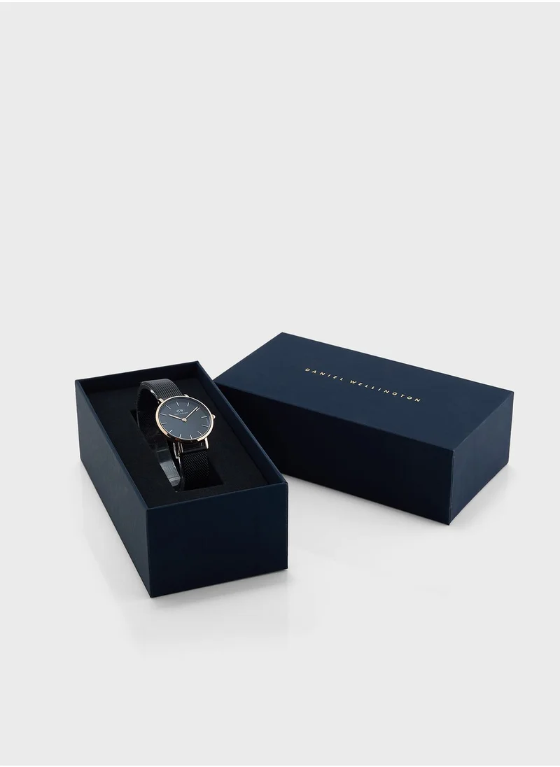 DANIEL WELLINGTON Classic Mesh Strap Analog Watch