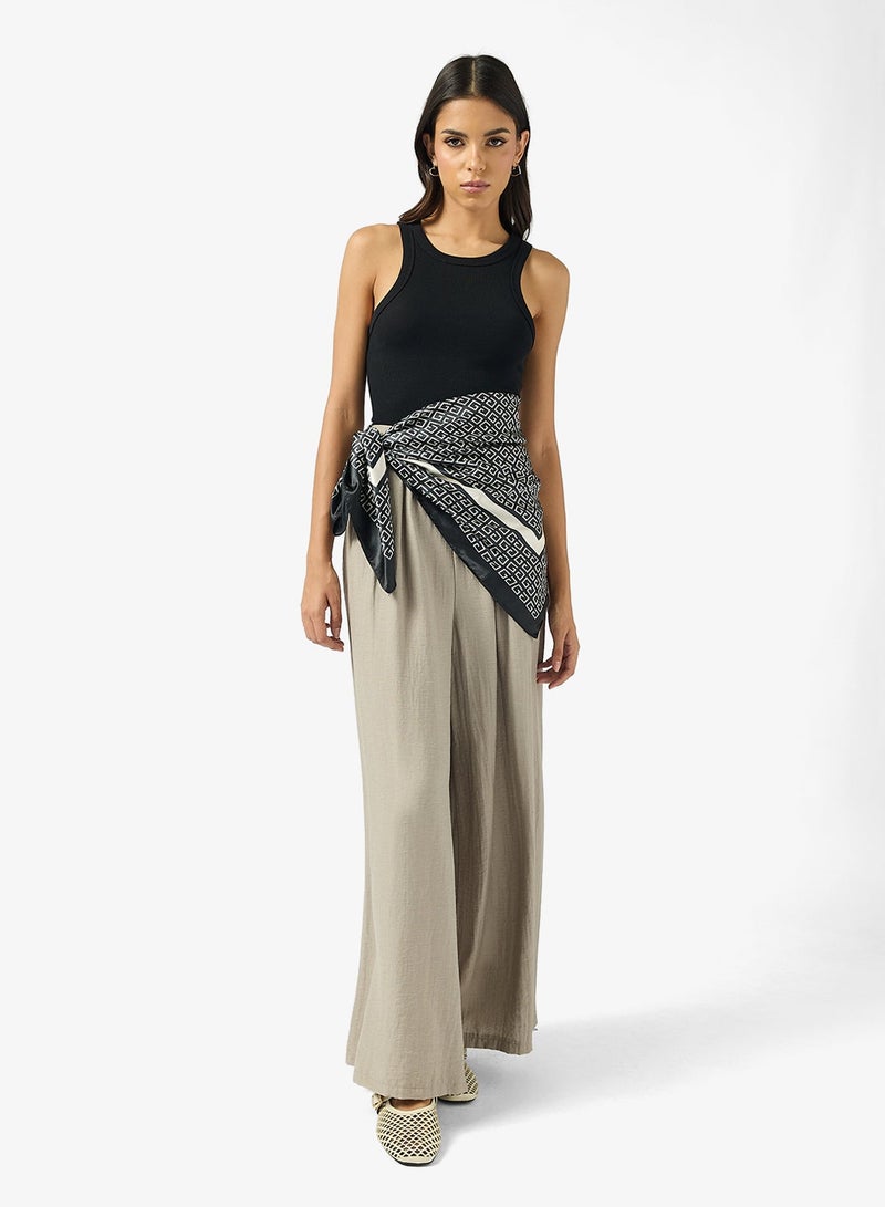 Ginger Satin Monochrome Headscarf - Image 1