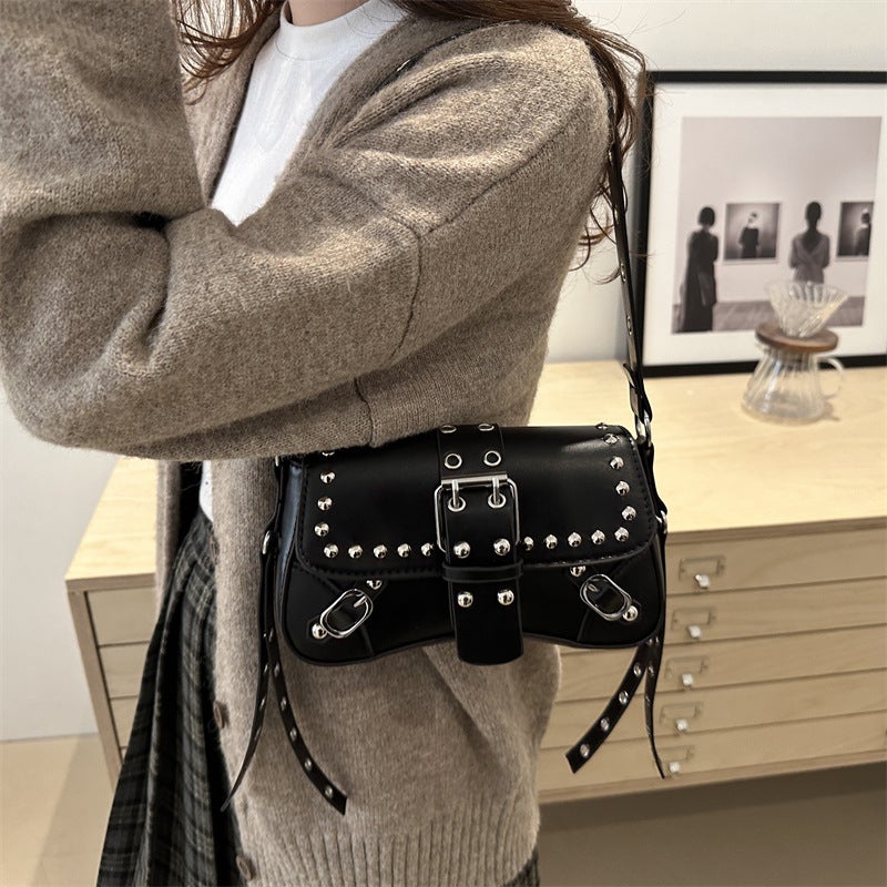 Girl Rivet Bag Women'S 2025 Spring New Texted Personalized Design Motorcycle Shoulder Crossbody Underarm Baguette Bag - Image 5