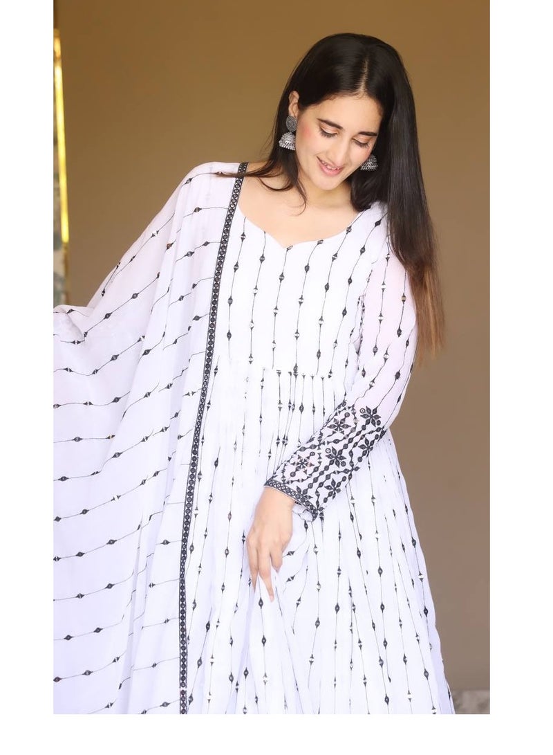 PREMIUM READYMADE WHITE ANARKALI SUIT SET [3 PIS]  - Image 3