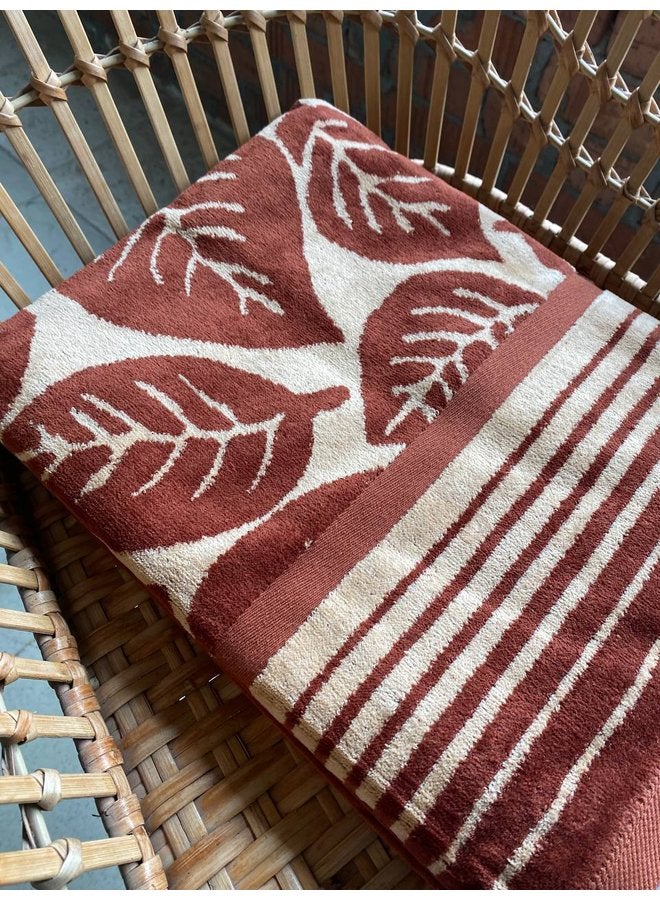 توالا منشفة حمام قطنية بلون الجمل ٧٠*١٤٠ - Image 2