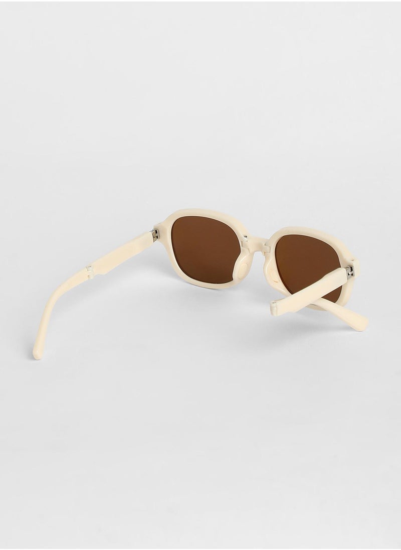 Foldable Rectangular Sunglasses - White - pzsku/Z3DEAD41582C1220F85D5Z/45/_/1741336978/606a7b86-dbc1-4cdb-ae2c-28075cd1457e