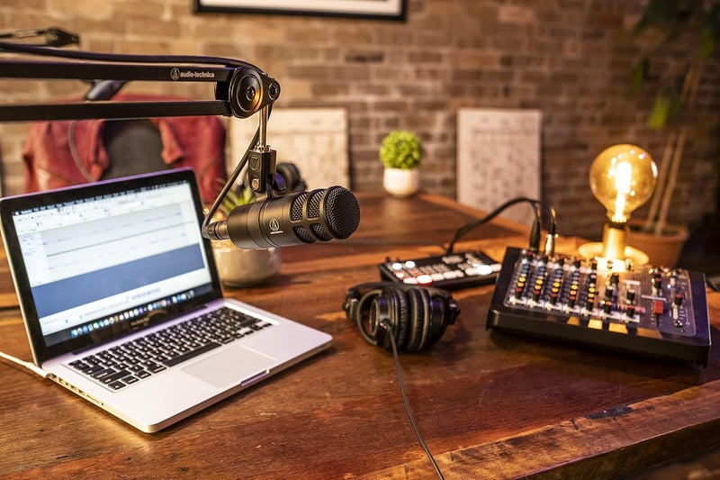 Audio-Technica AT2040 Hypercardioid Dynamic Podcast Microphone - Image 2