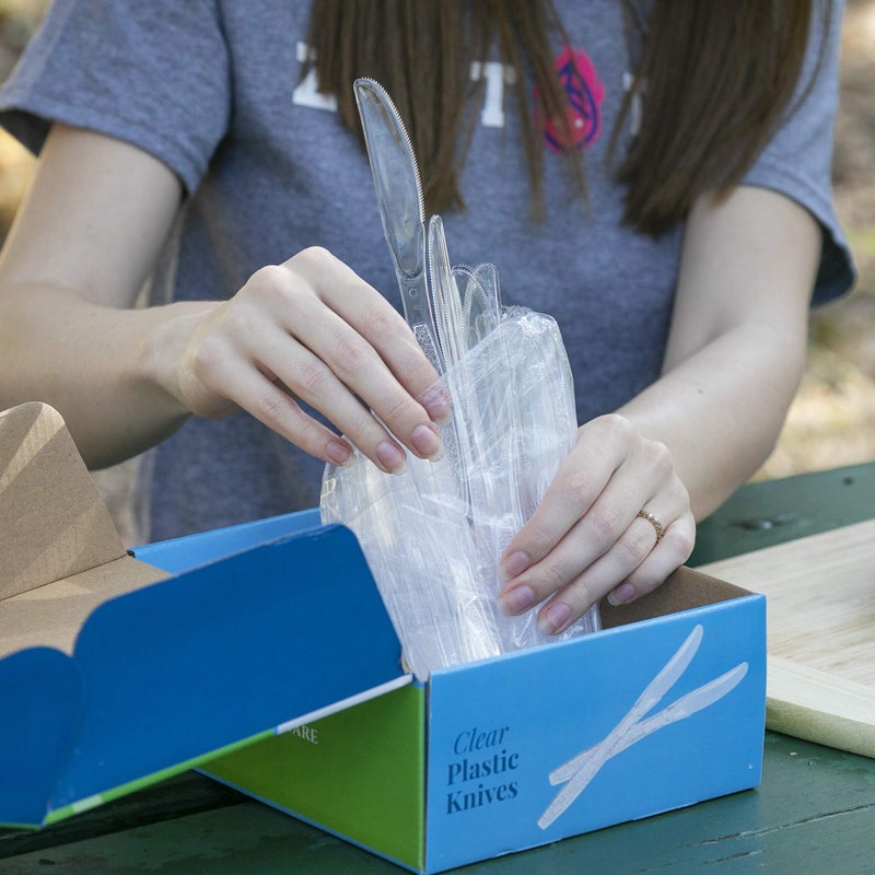 SafeWare Clear Plastic Knives 200 Counts  Heavy Duty  Disposable Utensil Silverware for house Party  Backyard BBQ  Picnic  Family - Image 3