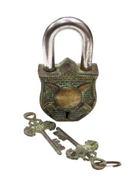 BHAVIKA DECOR BHAVIKA DECOR Brass Speare Padlock Vintage Style Antique Security Lock Functional Pad Lock with 2 Keys Green  - Image 1