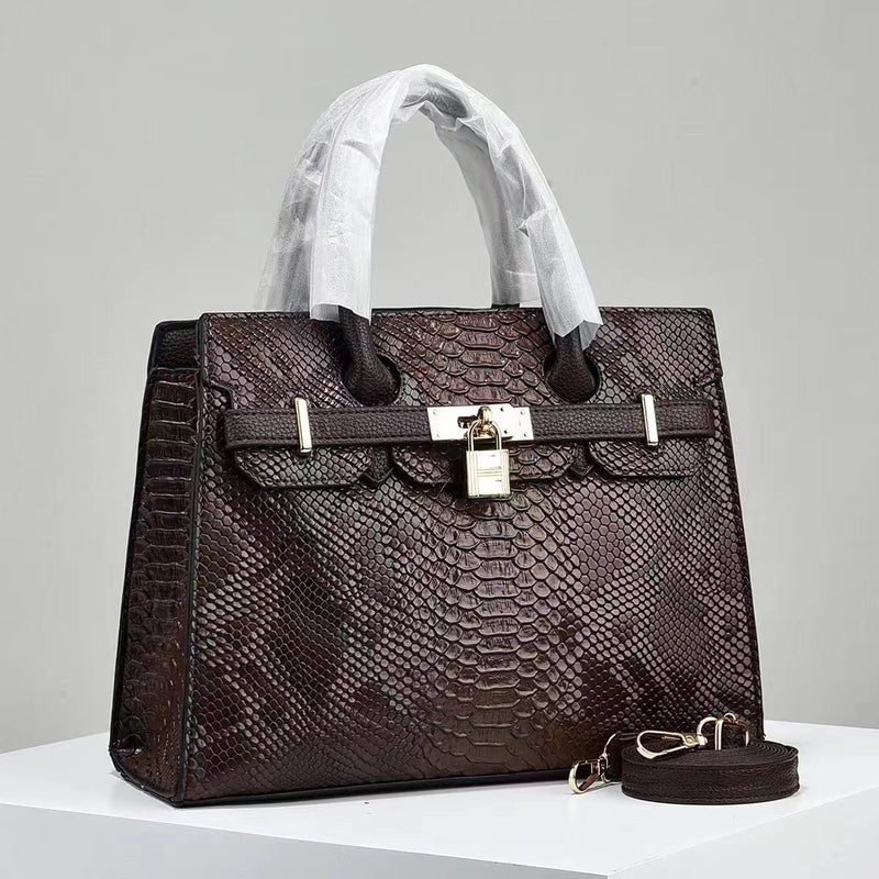 Versatile Fashion Large Capacity Tote Handbag Coffee 