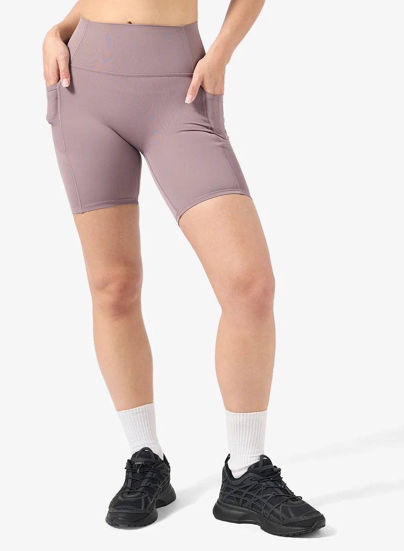 High Rise Seamless Shorts with Side Pocket