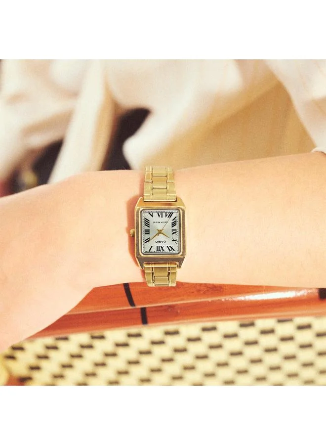 CASIO Women's Stainless Steel Analog Watch LTP-V007G-9BUDF - 22 mm