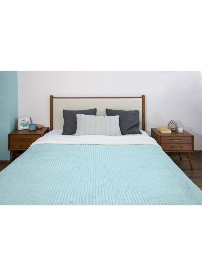 Mintra - Sherpa & Strip Flannel Light Blue 200181 size 220x180cm - Image 1