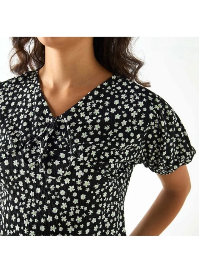 2Xtremz 2Xtremz Printed Top with Tie-Up Neck and Short Sleeves