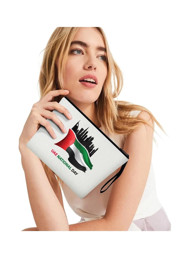 حقيبة مستحضرات التجميل لليوم الوطني لدولة الإمارات العربية المتحدة، حقيبة بسحاب كامل - احتفل بهدية اليوم الوطني لدولة الإمارات العربية المتحدة للمرأة - Image 4