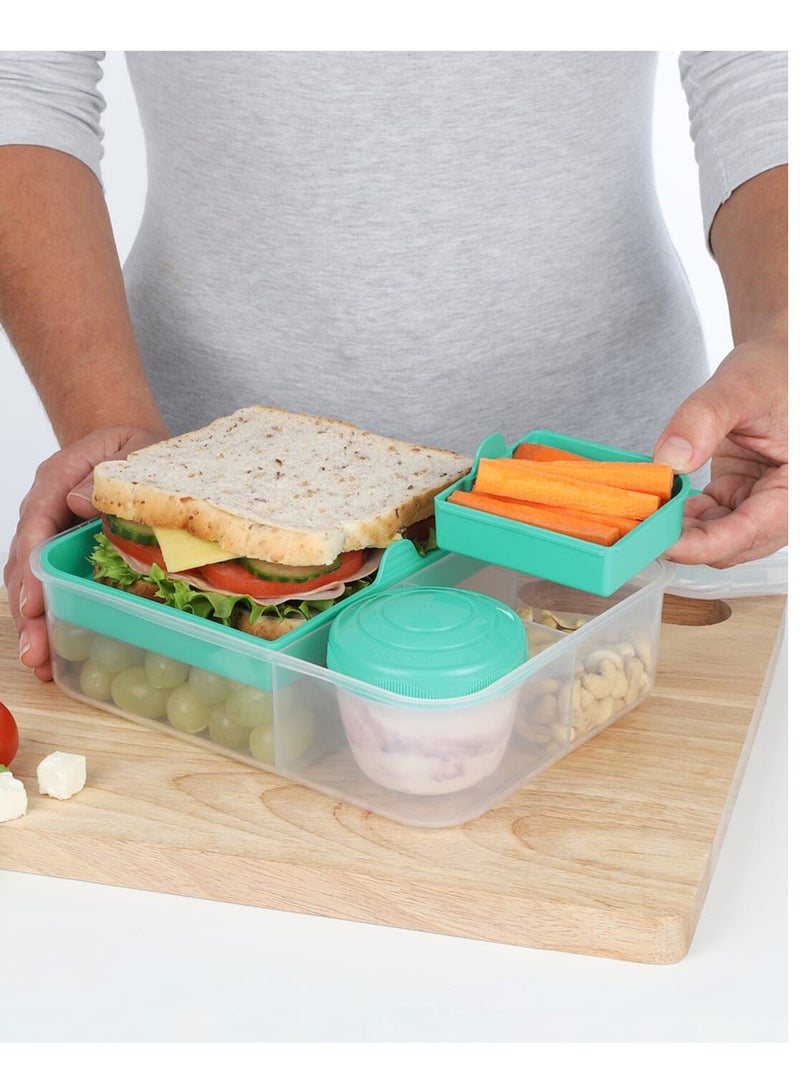 Sistema Bento Lunch To Go 1.65L, portable & Stackable for Work, Schools, featuring easy locking clip with multi-compartments. Is Microwave, Dishwasher safe and BPA Free, Green - Image 4