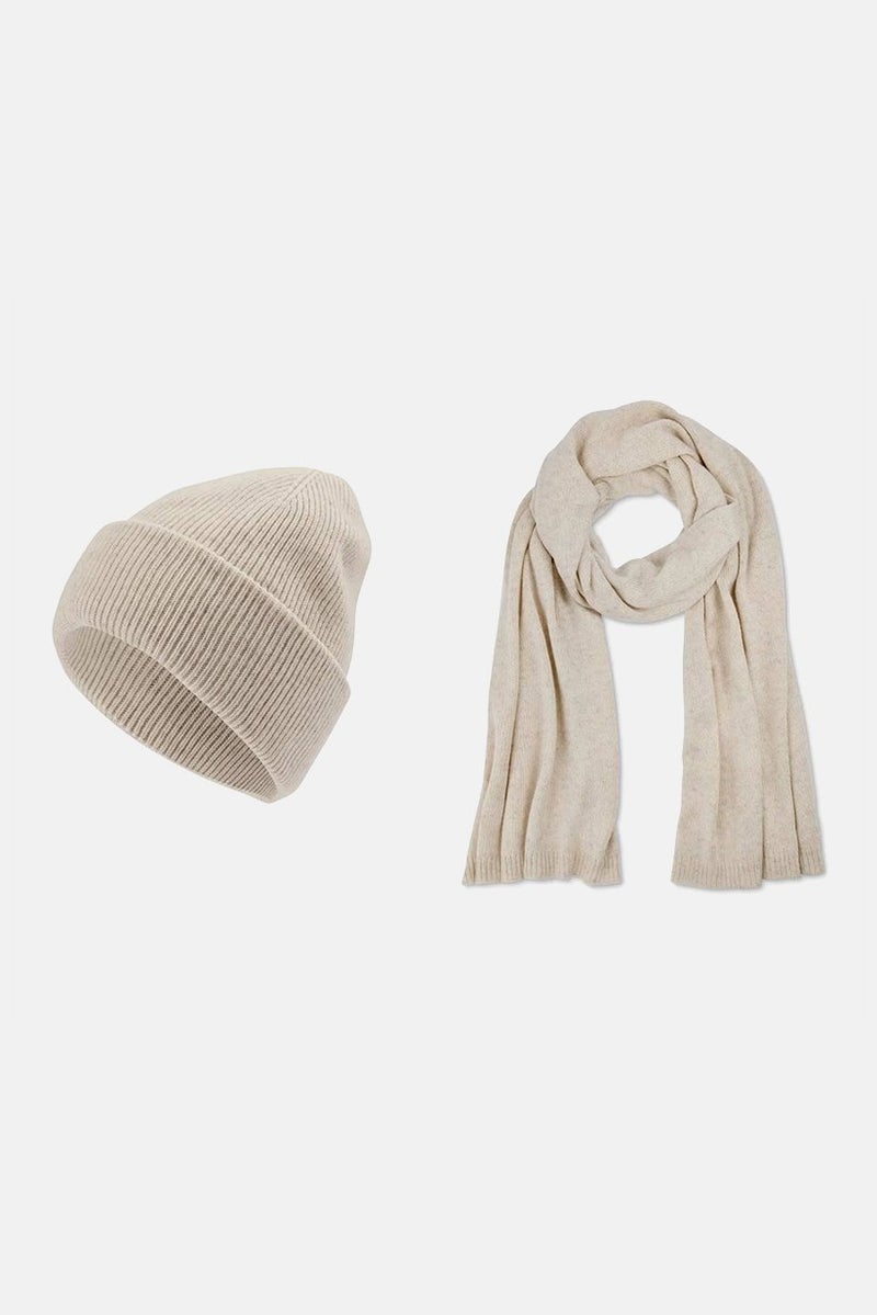 Tchibo Women 2,Pcs Hat and Scarf Gift Set, Cream - Image 2