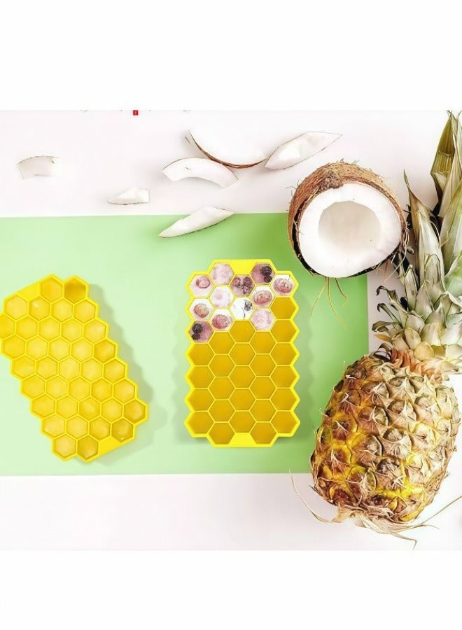 تانجبلب حزمة من 3 قوالب الثلج سيليكون قوالب مكعبات الثلج الممتازة صانع 37 تجويف علبة الثلج السيليكون لصواني مكعبات الثلج المجمدة مع غطاء (متعدد الألوان) - Image 2