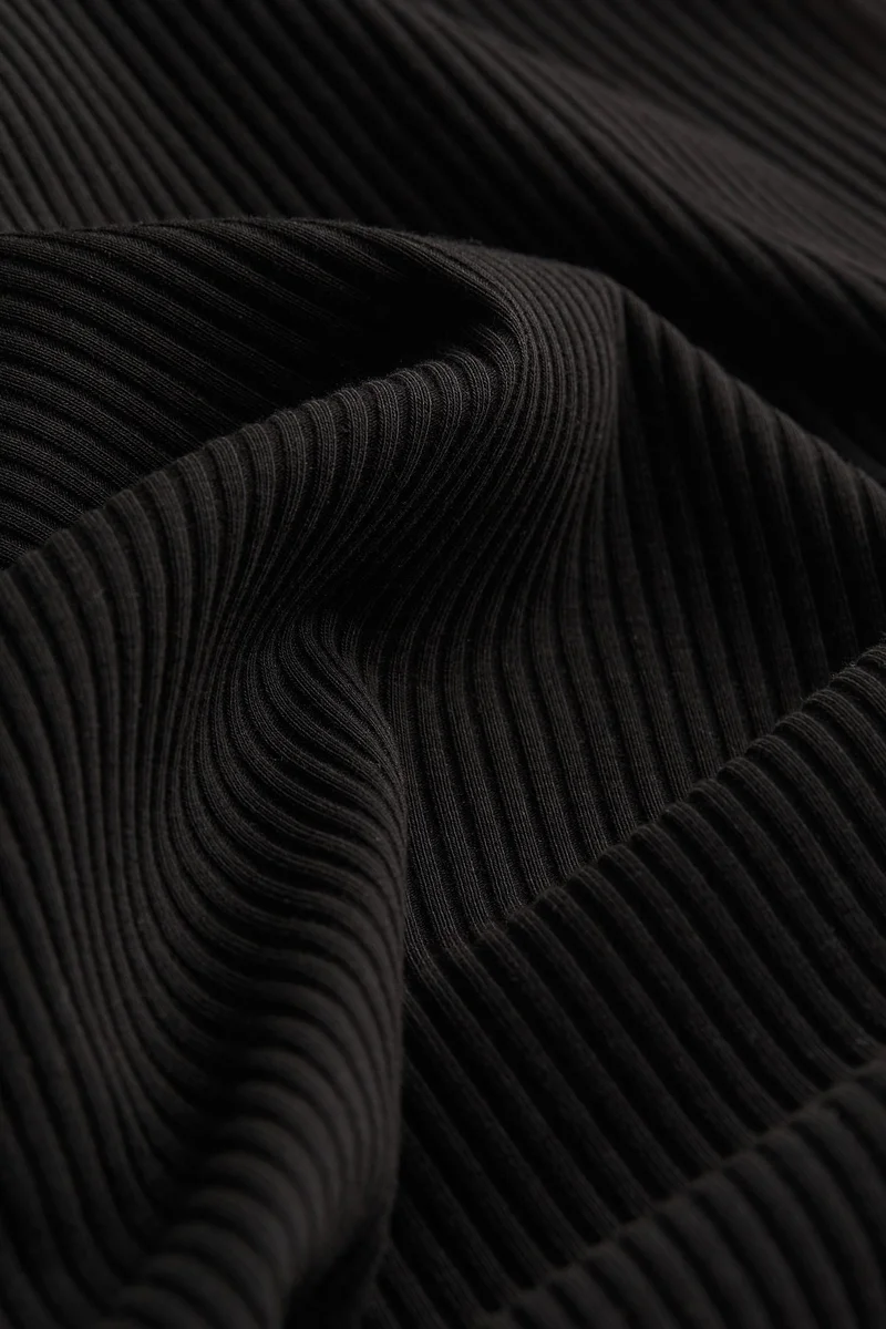 H&M Mama Ribbed Bodycon Dress