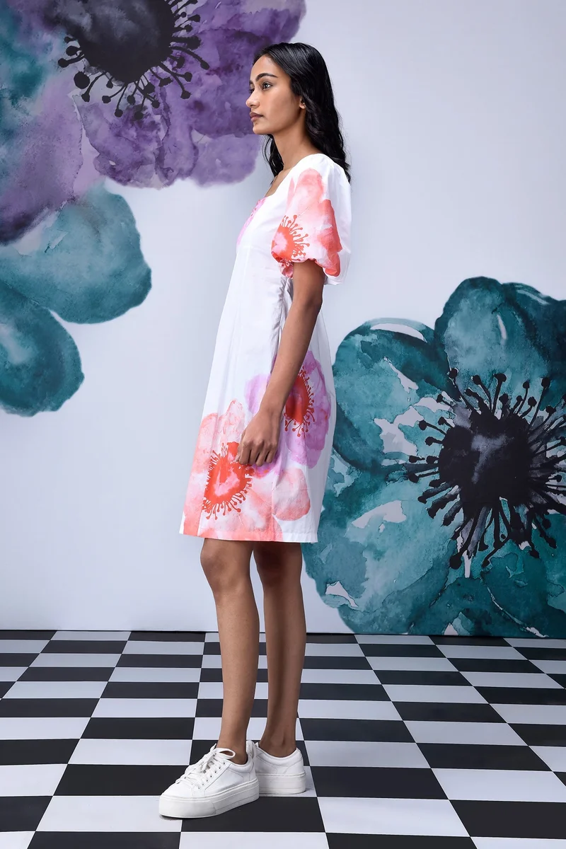 Genes Lecoanet Hemant Anemone Flower Regular Fit Dress- White Coral