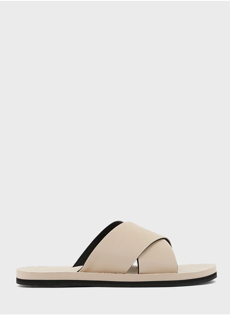 indosole Casual Cross Strap Sandals