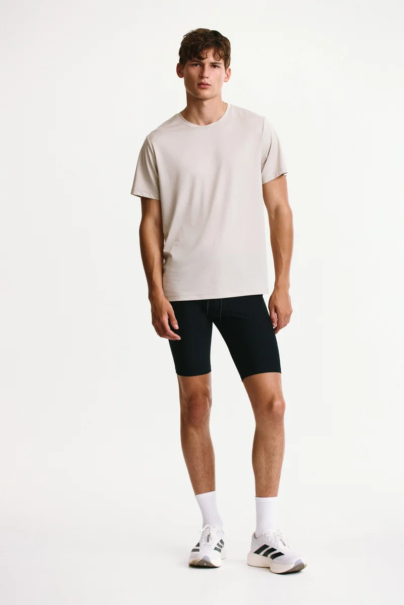 H&M  Mesh sports T-shirt with DryMove™ for Men | Best Price UAE