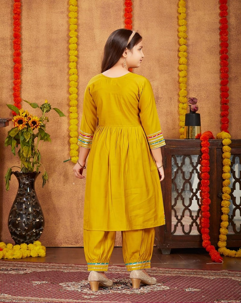 aarikka Aarika Girls Ethnic Wear Yellow Colour Solid With Gota Lace Work Silk Kurti Patiala Set-(10-15 Years)-(PT-K-829-YELLOW-38) - Image 4