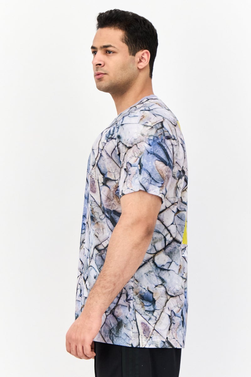 Adidas تي شيرت خارجي للرجال من أديداس تيركس بالتعاون مع ناشيونال جيوغرافيك، مقاس عادي، متعدد الألوان - Image 2