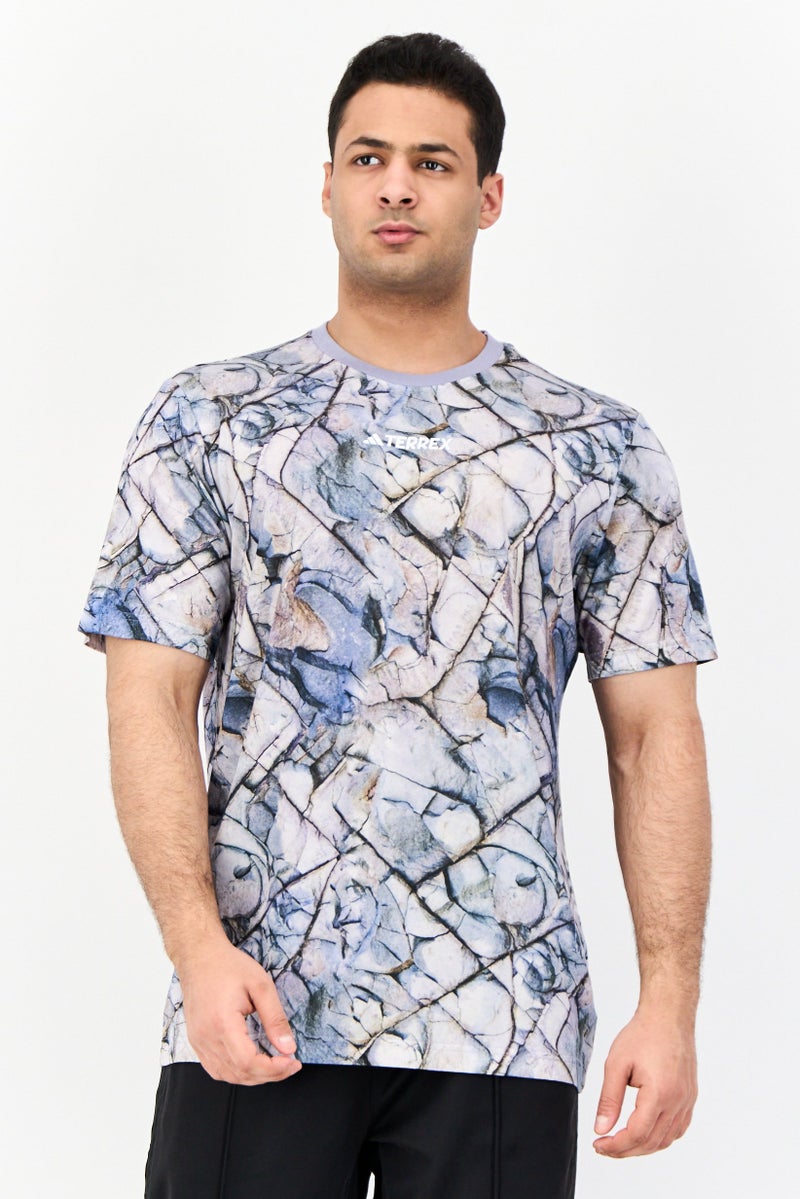Adidas تي شيرت خارجي للرجال من أديداس تيركس بالتعاون مع ناشيونال جيوغرافيك، مقاس عادي، متعدد الألوان - Image 1