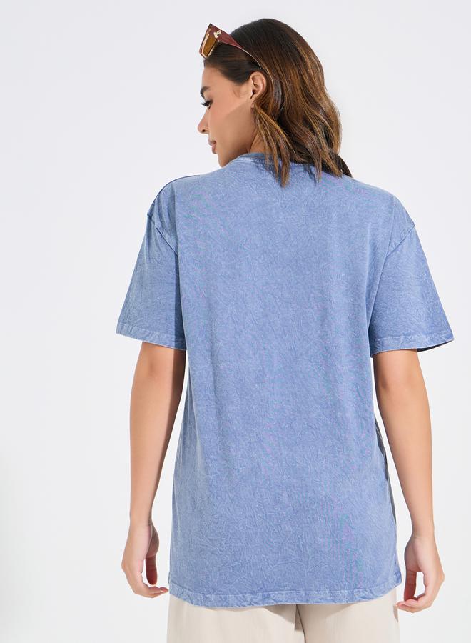 ستايلي تيشيرت فضفاض بطبعة جرافيك واكتاف منخفضة - Image 4