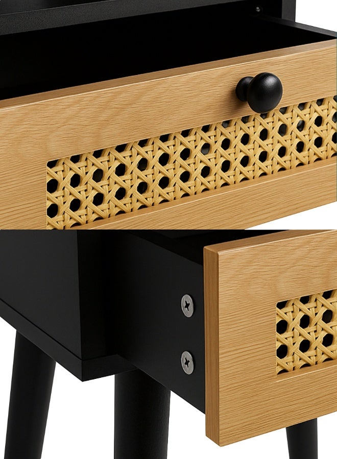 أولييرو طاولة جانبية من راتان مع درج واحد ومساحة تخزين مفتوحة – نايت ستاند أسود لغرفة النوم، غرفة المعيشة، المكتب أو المنزل، 34 × 29 × 60 سم - Image 4