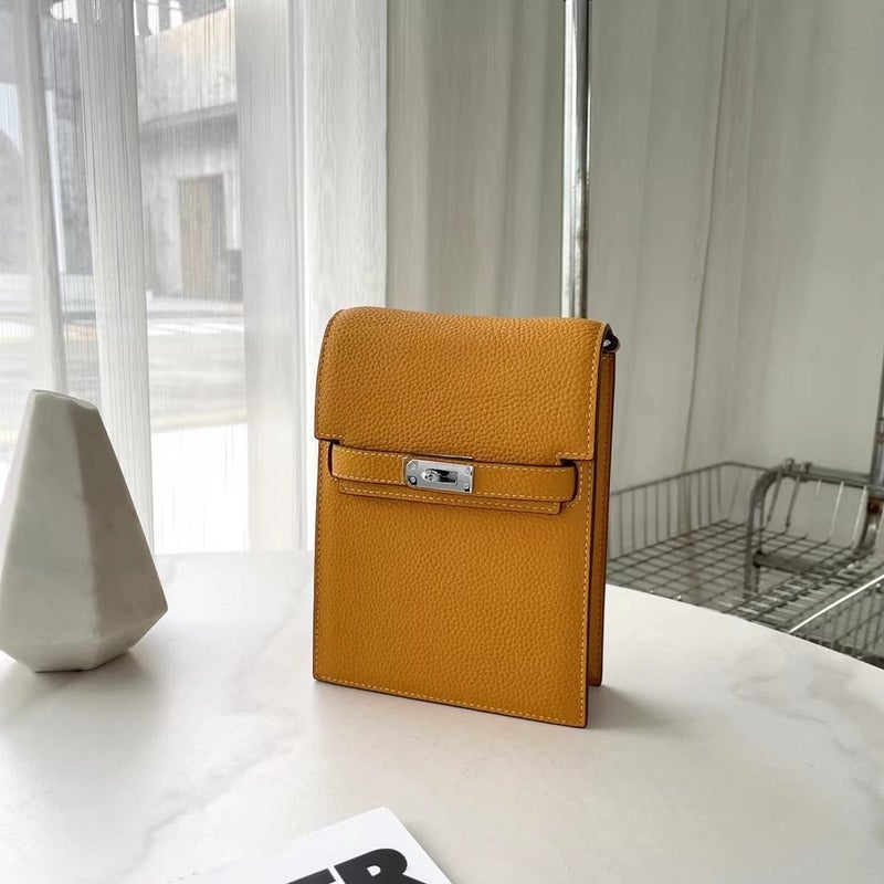 Genuine Leather Kelly Vertical Mobile Phone Bag Simple Top Layer Litchi Pattern Single Shoulder Oblique Cowhide Women'S All-Match Silver Button Bag - Image 1