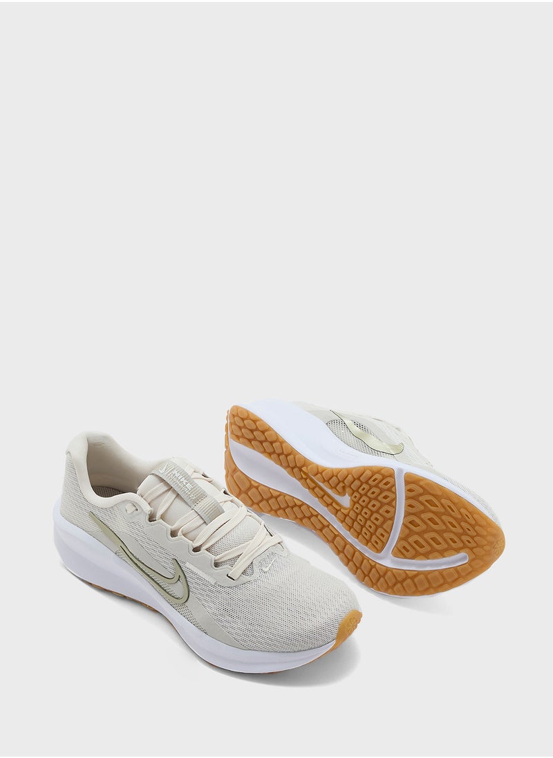 Nike Downshifter 13  - Image 3