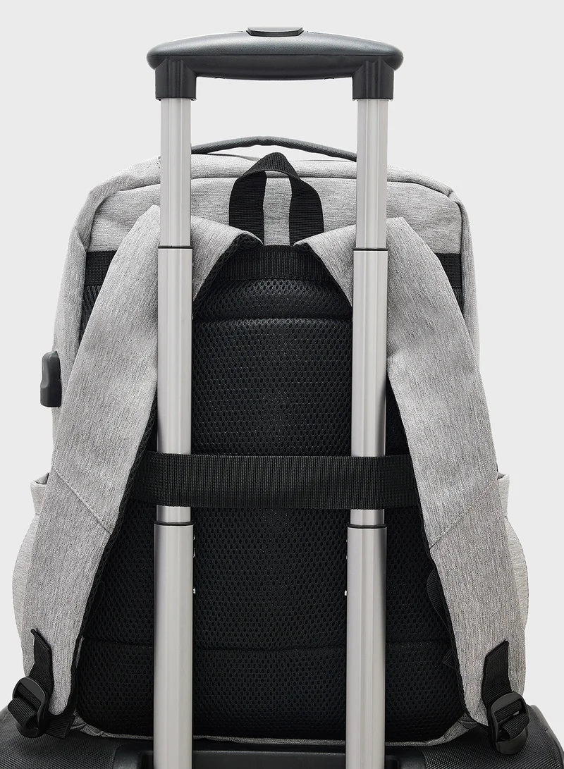 Robert Wood Casual Backpack With Padded Support And Usb Port