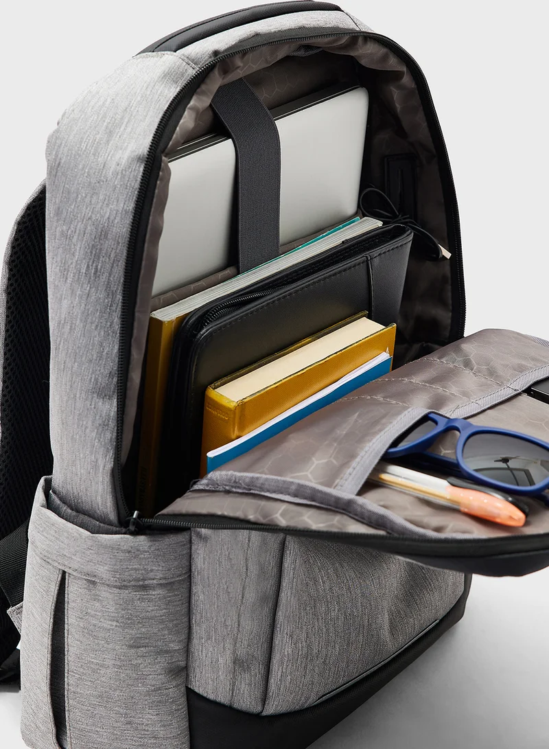 Robert Wood Casual Backpack With Padded Support And Usb Port