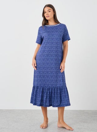 تيشيرت نوم بأكمام قصيرة وطبعات وحافة مكشكشة من ستايلي - pzsku/Z3E0EE2D1B9705DD43B22Z/45/1752852401/de05bdf0-e91e-4efd-9950-341881efb085