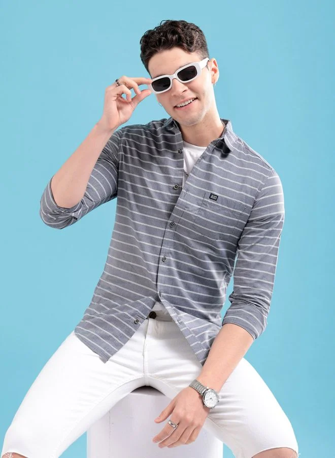 شركة المرآب الهندية Men Slim Fit Striped Full Sleeves Cutaway Collar Casual Shirt