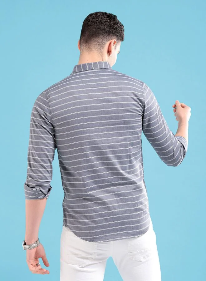 شركة المرآب الهندية Men Slim Fit Striped Full Sleeves Cutaway Collar Casual Shirt