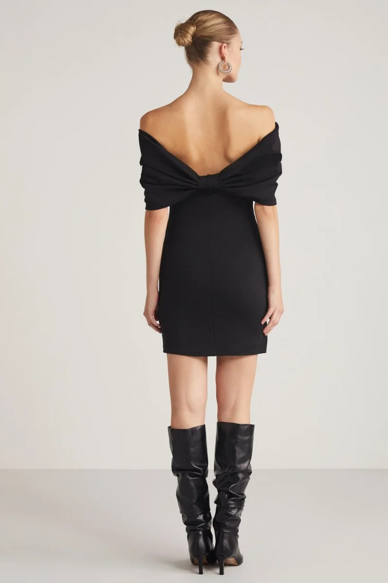 جريميلانج Paola Women's Off-Shoulder Ribbon Model Carmen Collar Steel Interlock Fabric Black Dress