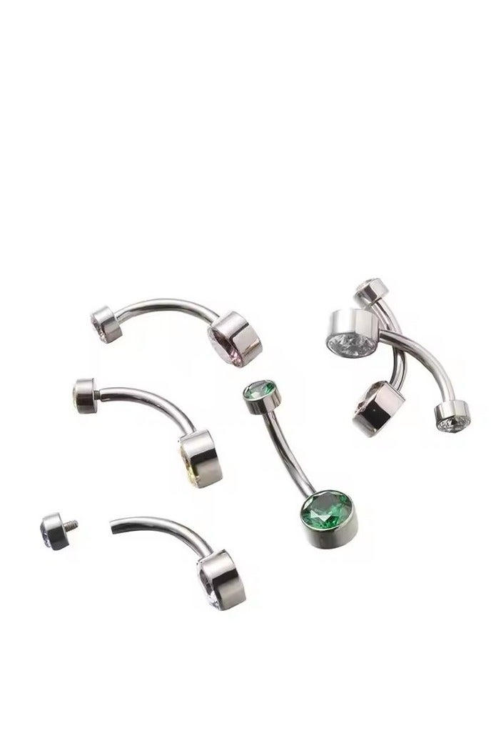 إبرة سرة من التيتانيوم الفضي المقاوم للحساسية مرصعة بكريستال زركون بنفسجي - تصميم أنيق وجذاب