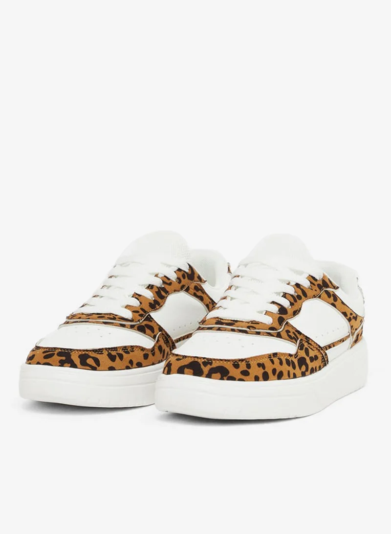 Styli Leopard Print Lace Up Sneaker