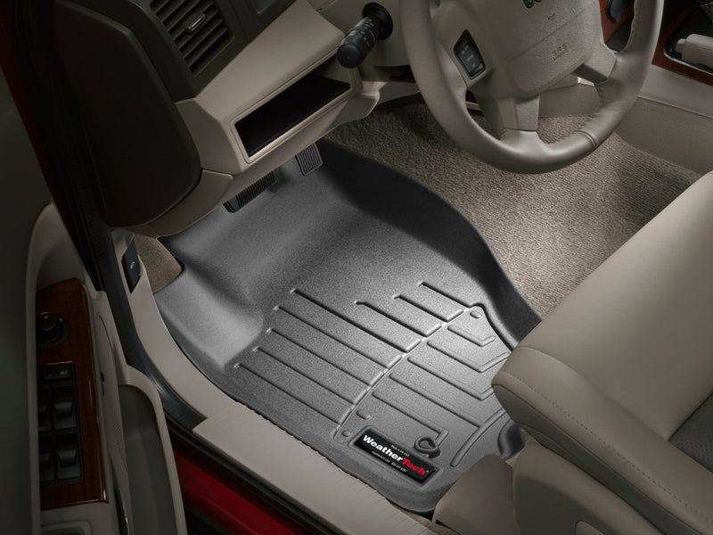 WeatherTech سجاد أرضي مخصص WeatherTech لجيب جراند شيروكي، كوماندر - الصف الأول (440131)، أسود - Image 2
