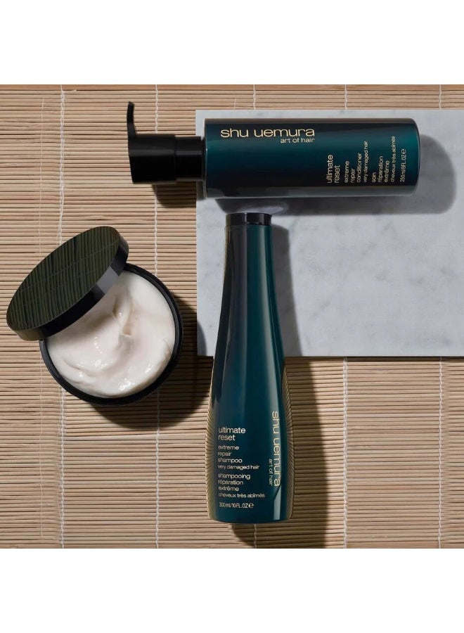 Shu Uemura Ultimate Reset Shampoo 300ml - Image 2