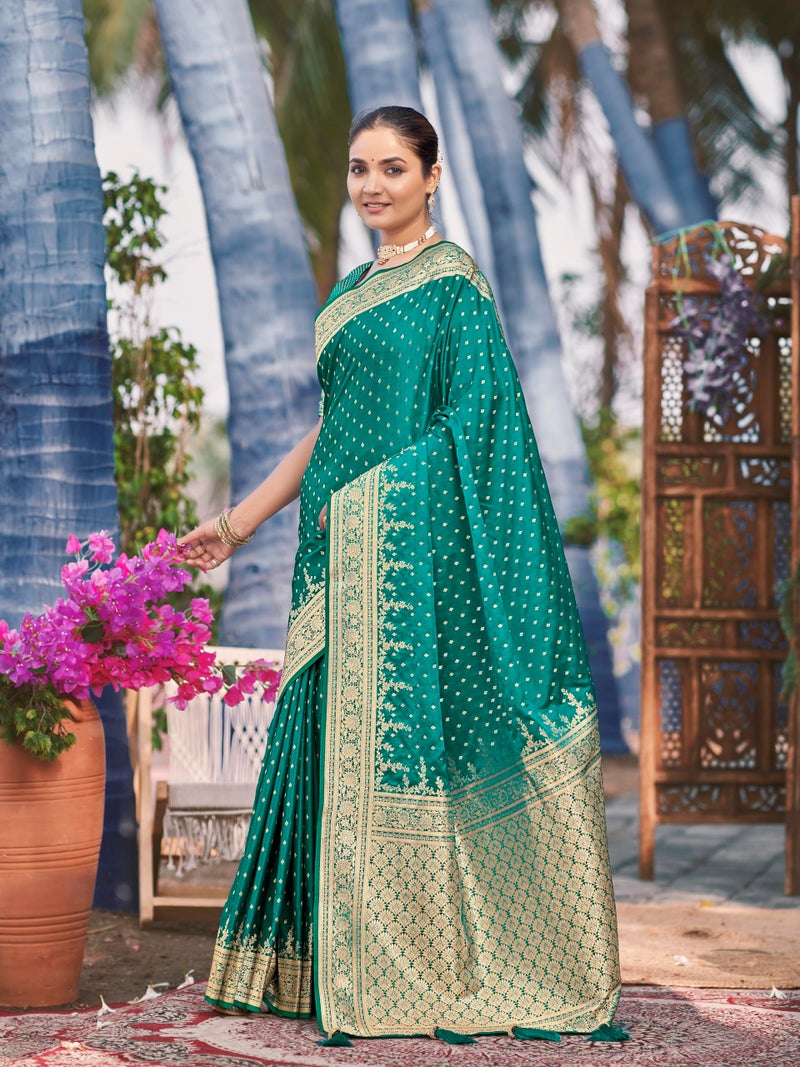 MANOHARI Women's Most Trendy Banarasi Satin Silk Woven Green Saree With Heavy Jacquard Work Saree With Blouse Piece_MN1995 - Image 2