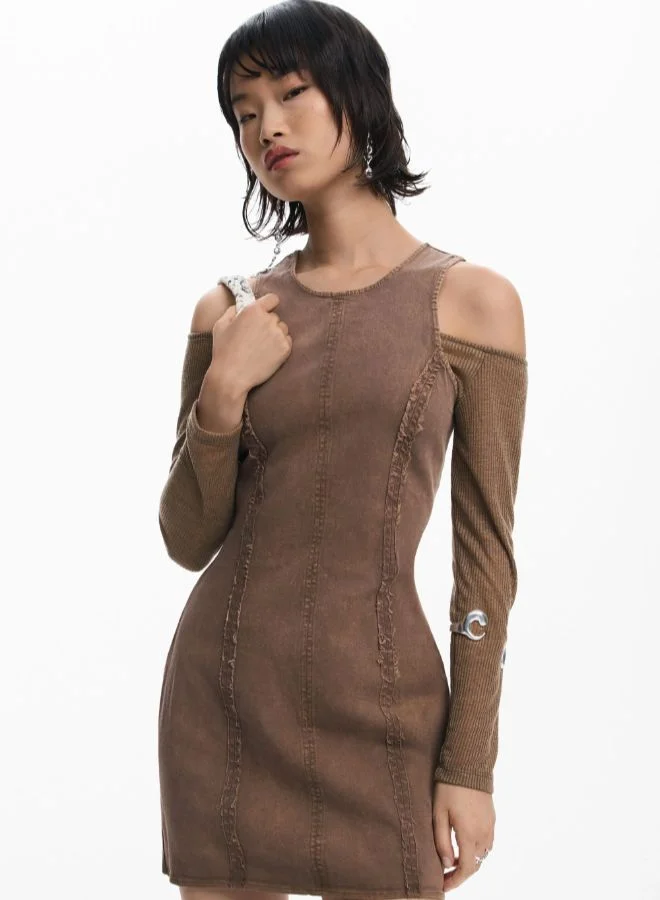 ديسيجوال فستان الدنيم المشترك