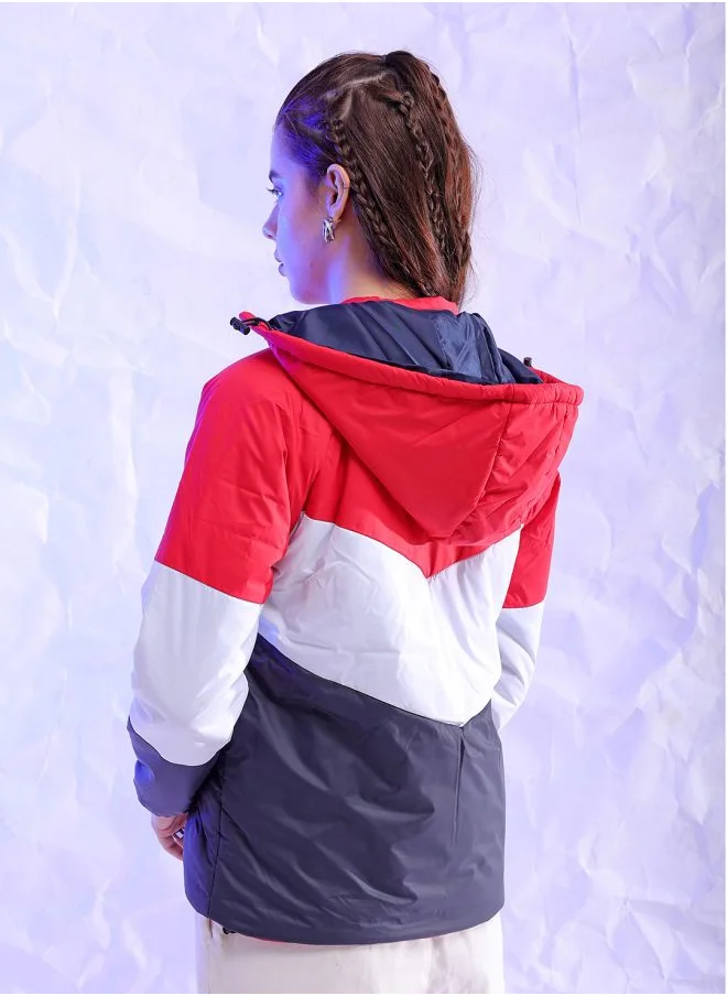 مرفوعة Women Regular Fit Colourblocked Puffer Jacket