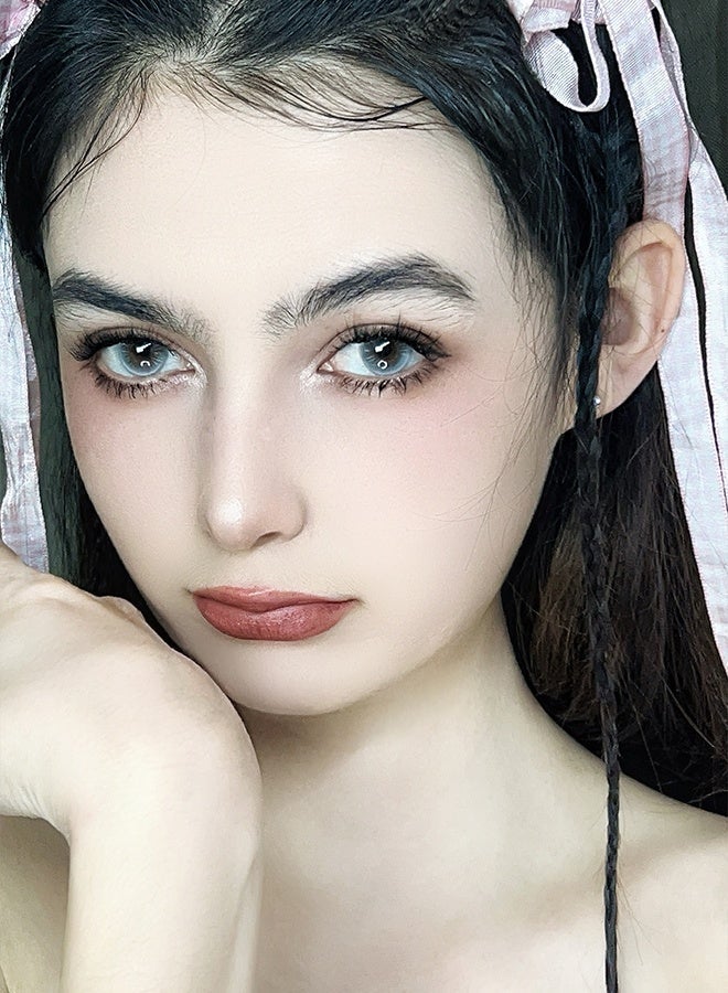 FreshLady Future Light Grey Colored Contact Lenses 14.50mm – Soft Comfortable Yearly Cosmetic Lenses for Natural Big Eye Look, Bright Grey Eyes, Daily Wear, Makeup & Party, Unisex - Image 5