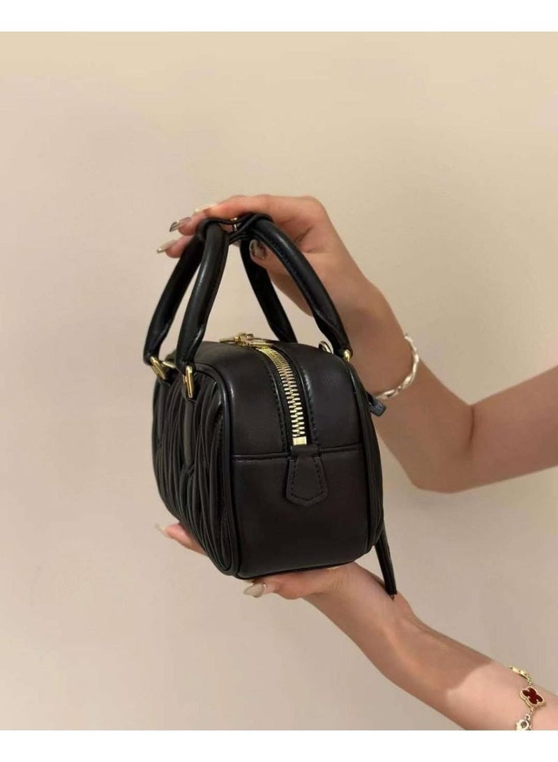 مياو مياو شنطه يد حريمى كلاسيكى ويد قابله للتعديل - Image 5