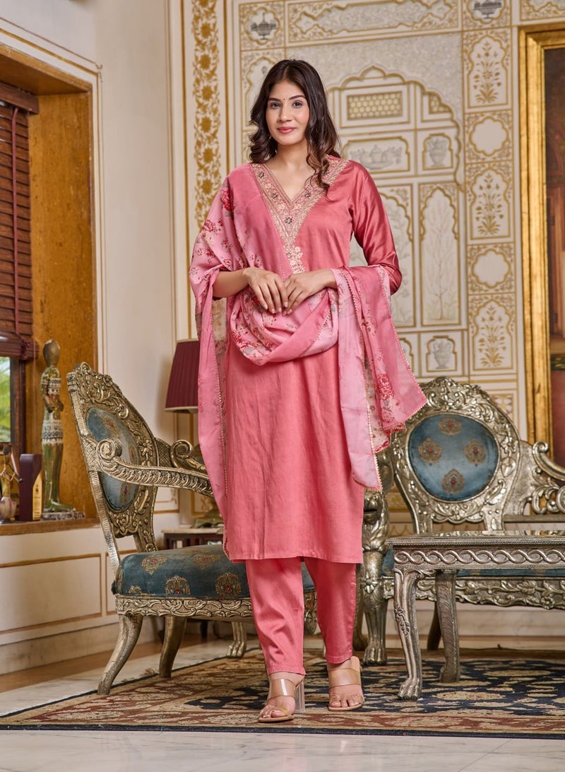 Women Embroidered Chanderi Light Pink Kurta with Pant and Dupatta Set  - Image 5
