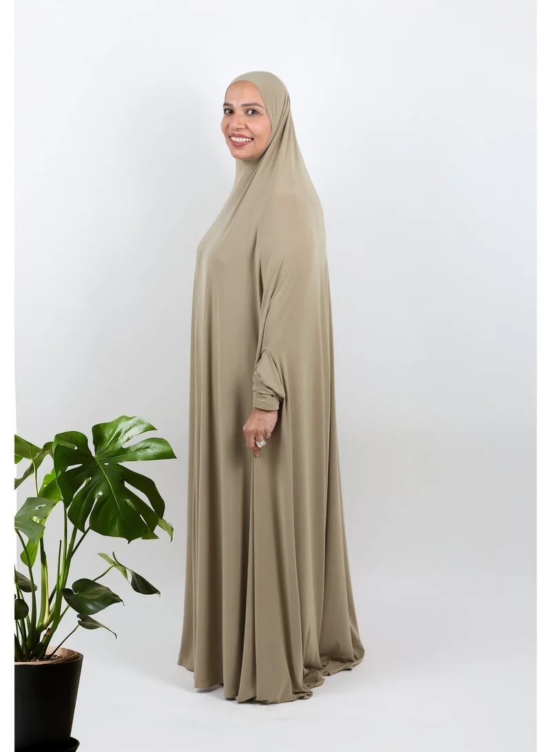 جميلة جميلة لباس الصلاة