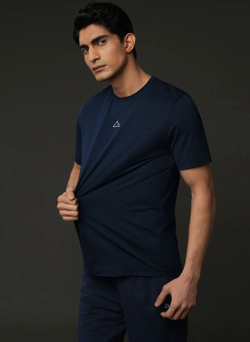 Giordano  Men's G-Motion Raglan Active Fit Tee for Men | Best Price UAE
