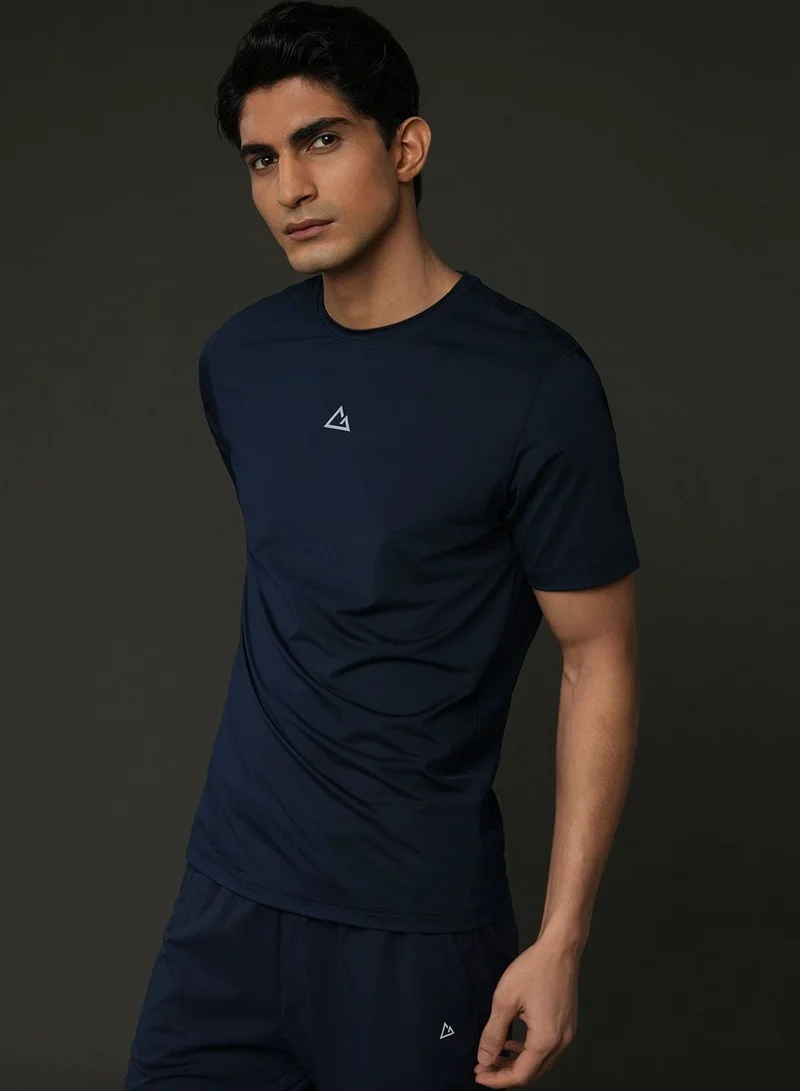 Giordano  Men's G-Motion Raglan Active Fit Tee for Men | Best Price UAE