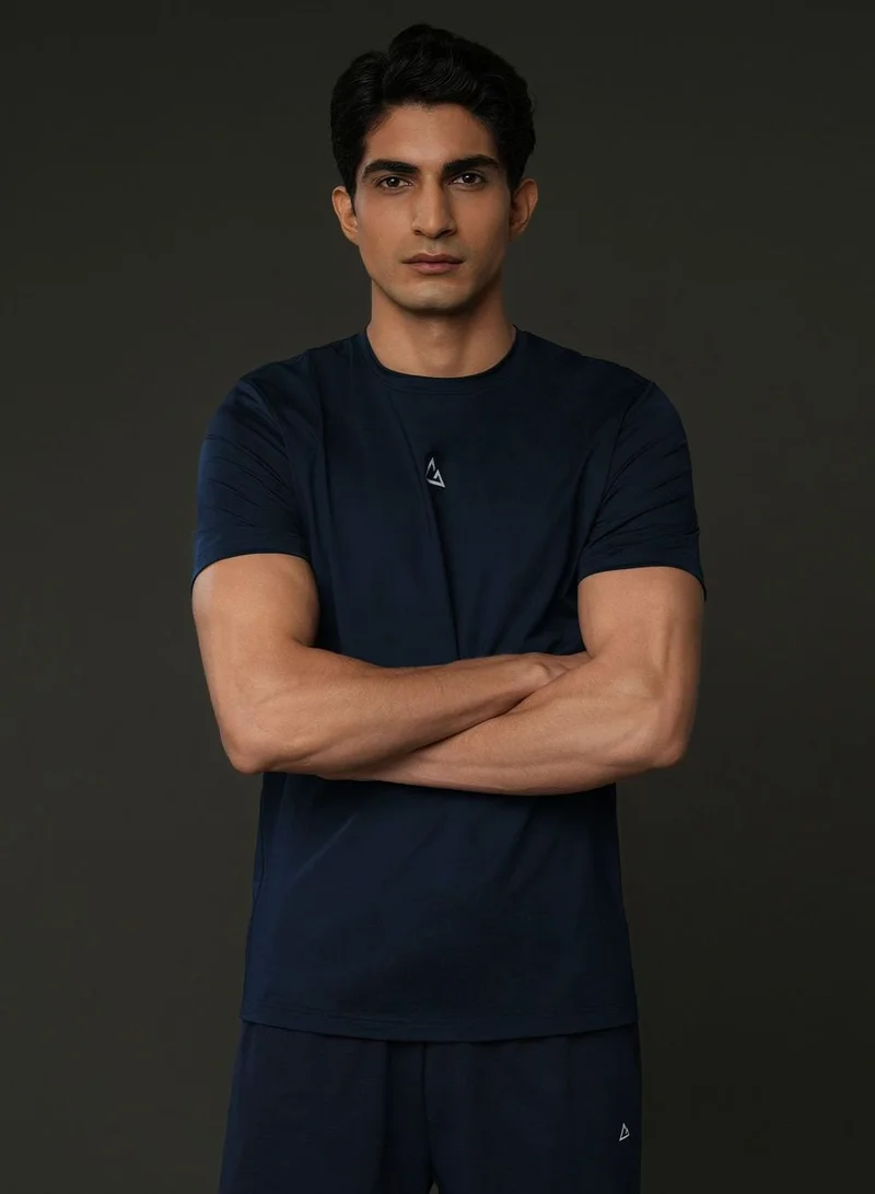 Giordano  Men's G-Motion Raglan Active Fit Tee for Men | Best Price UAE